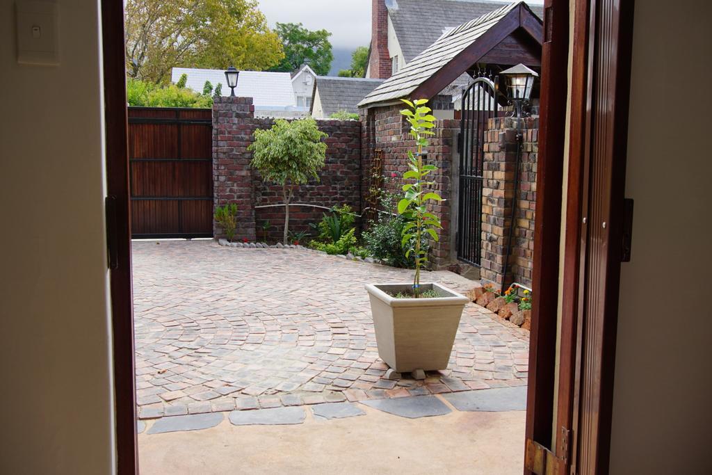 Two Door Cottage Kapstadt Exterior foto